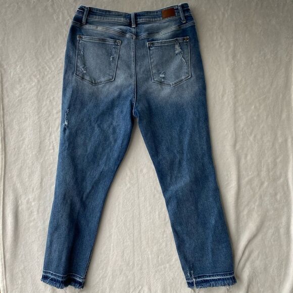 Judy blue Jeans Straight fit size 13 31 blue distressed Style JB82436MD - Picture 4 of 15